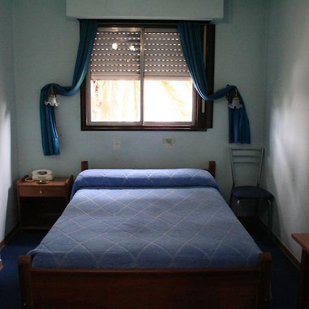 Hotel Touring Club Trelew Buitenkant foto