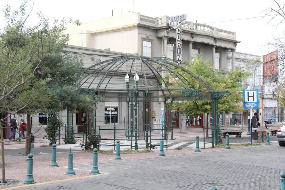 Hotel Touring Club Trelew Buitenkant foto