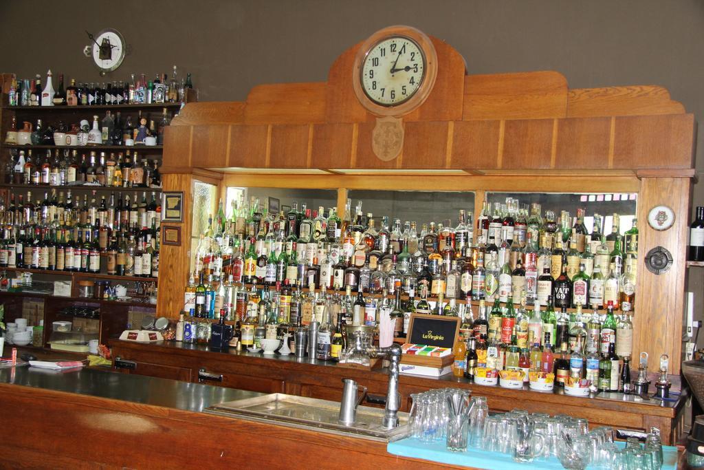 Hotel Touring Club Trelew Buitenkant foto
