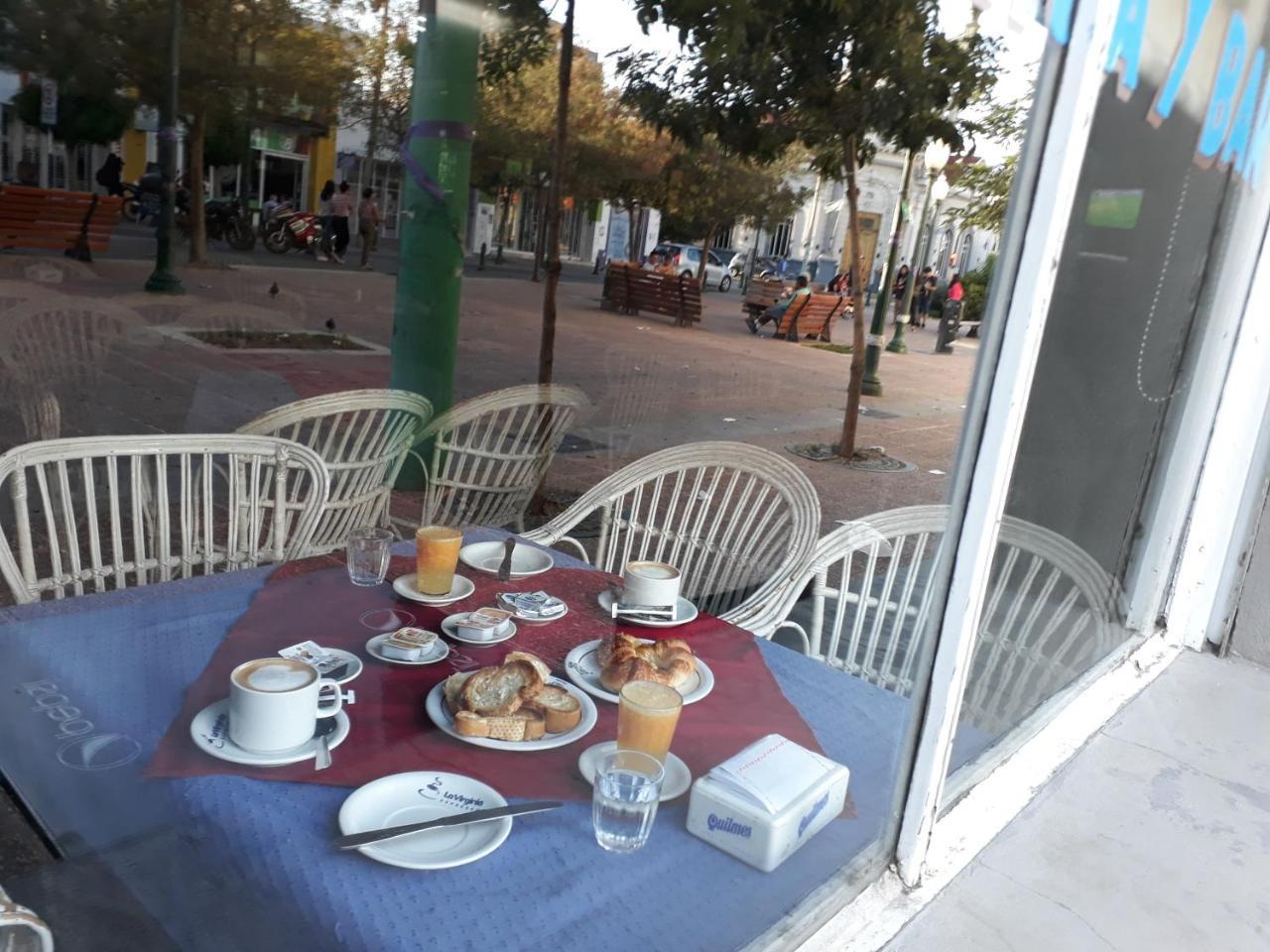 Hotel Touring Club Trelew Buitenkant foto